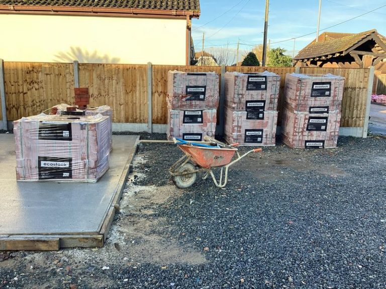 new build garage benfleet 09