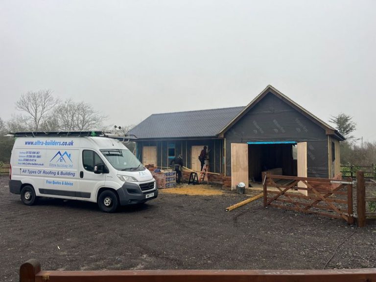 new build stable block essex 22