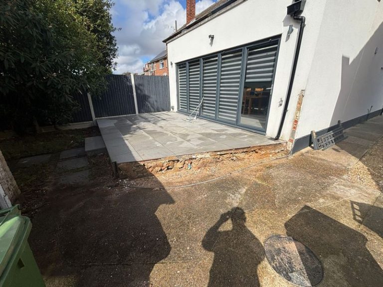 new brick wall shenfield brentwood 04