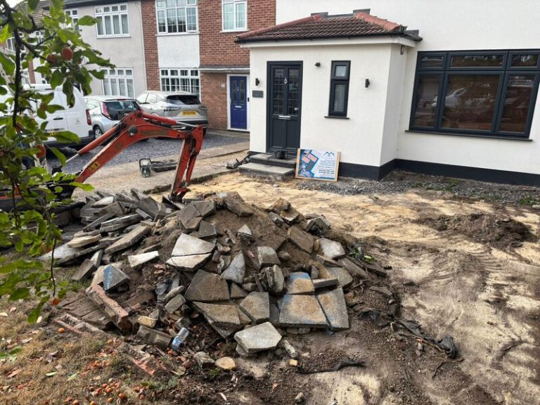 block paved driveway with brick wall in romford 04