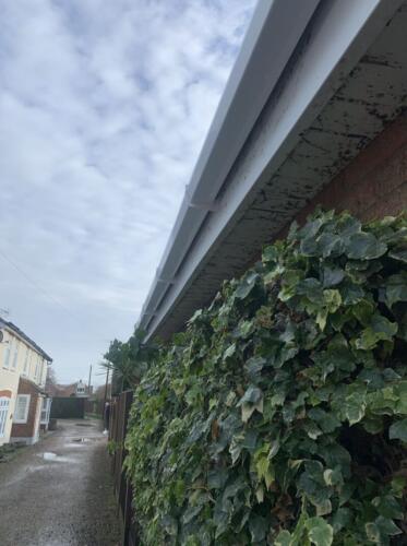 cleaning-upvc-guttering-project-hanson-roofing-8